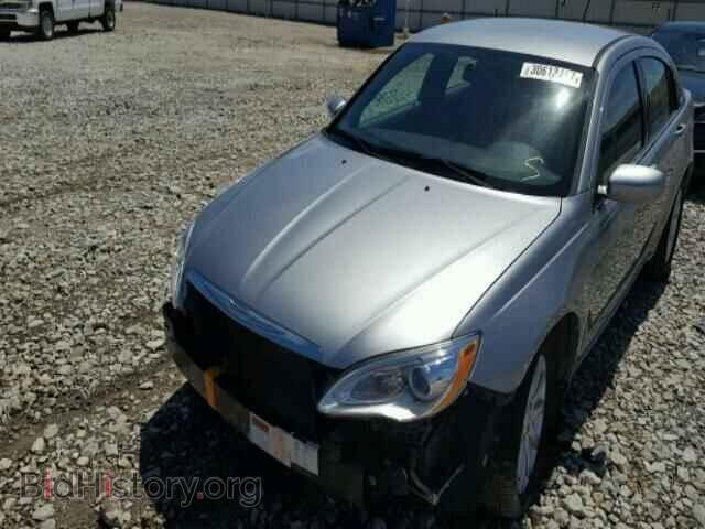 2013 CHRYSLER 200 - VIN: 1C3CCBBG1DN527052 - Фото 2