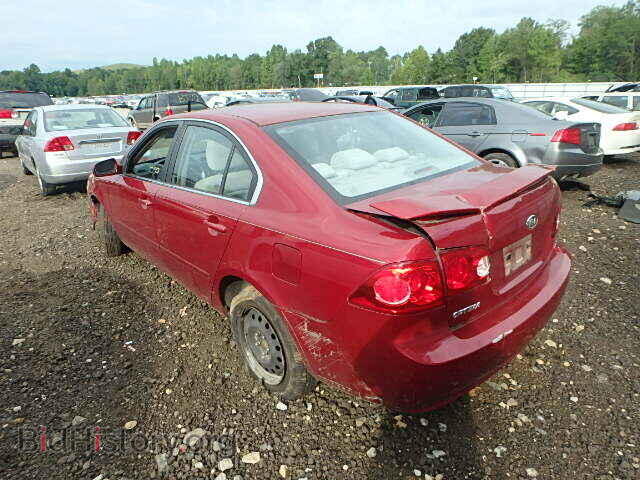2007 KIA OPTIMA - VIN: KNAGE123X75152620 - Фото 3
