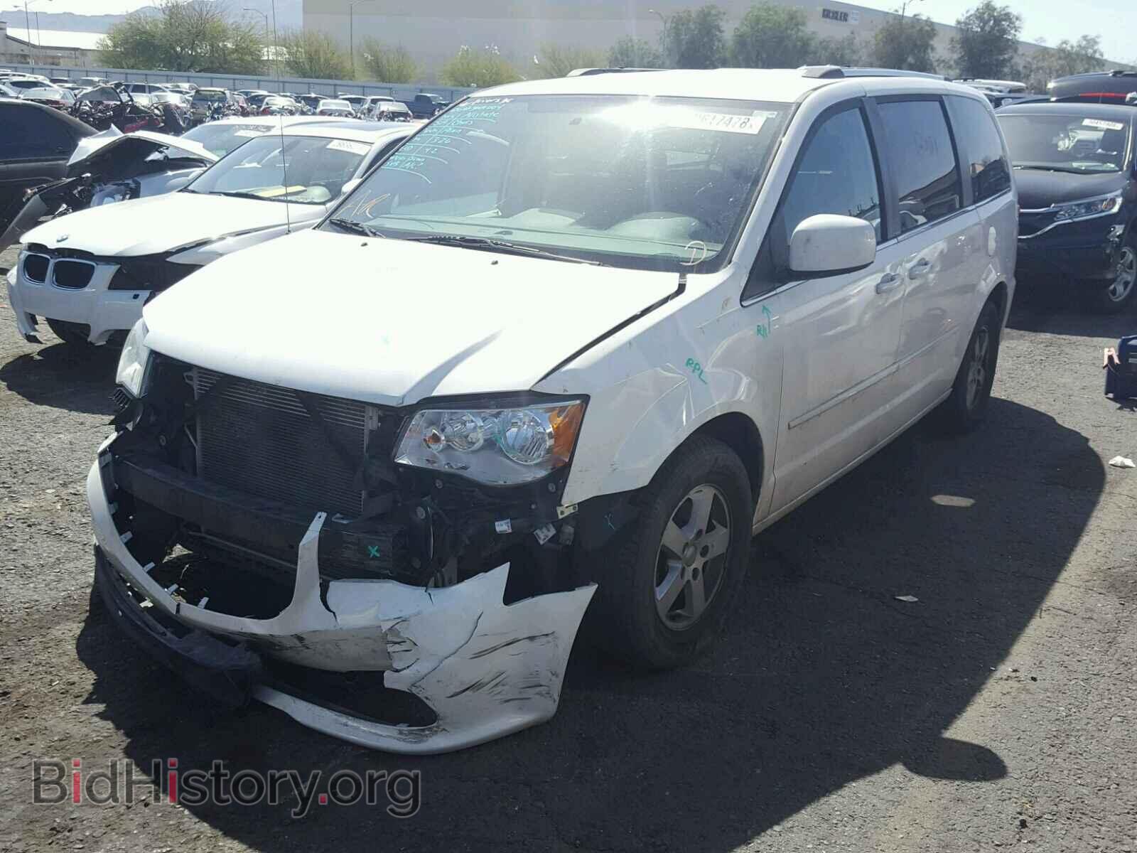 2011 DODGE CARAVAN - VIN: 2D4RN5DG1BR657012 - Photo 2