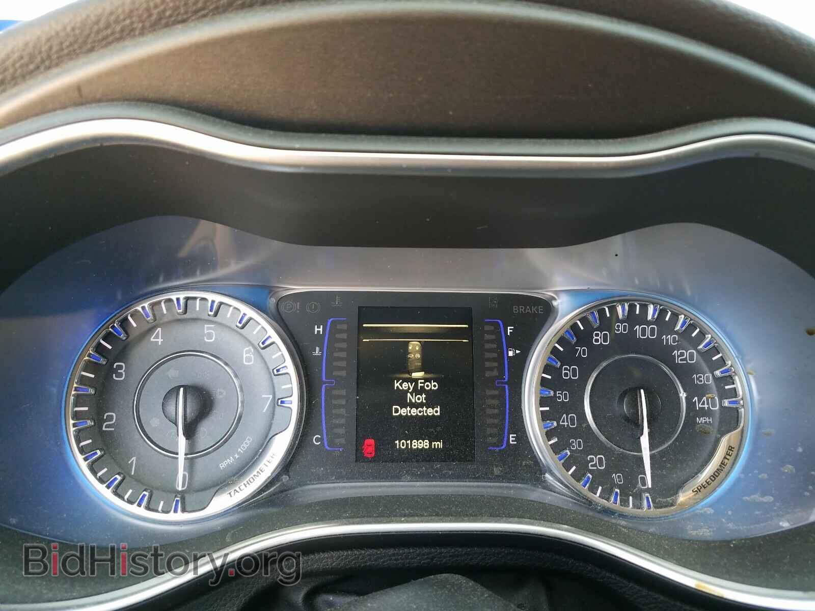 2016 CHRYSLER 200 - VIN: 1C3CCCAB0GN192348 - Photo 8