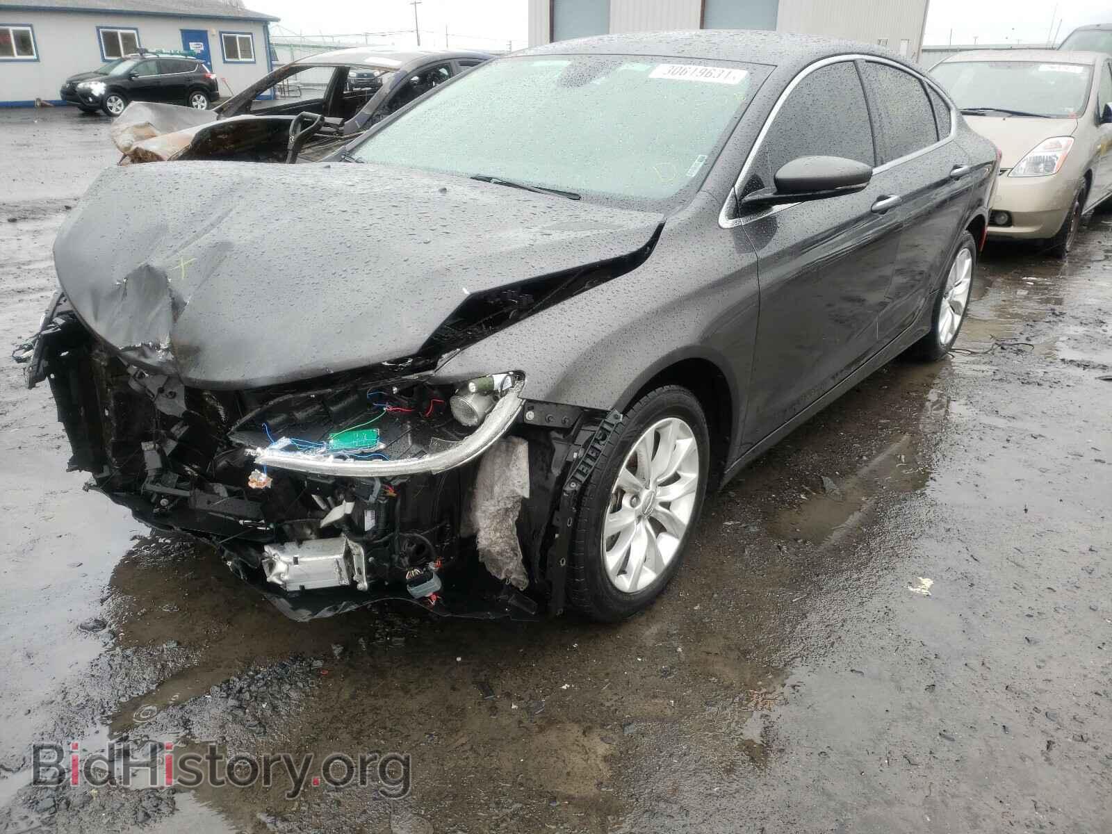 2015 CHRYSLER 200 - VIN: 1C3CCCCBXFN544718 - Фото 2