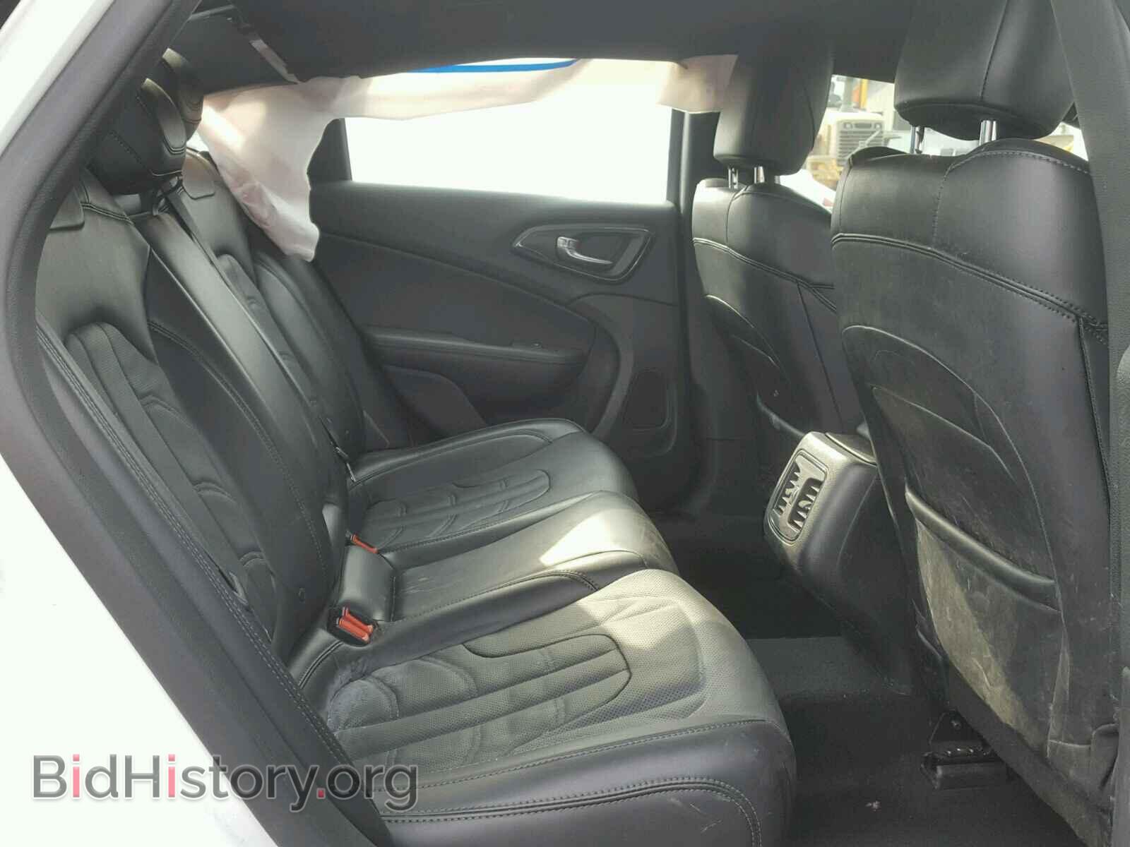 2015 CHRYSLER 200 - VIN: 1C3CCCBB0FN662438 - Photo 6
