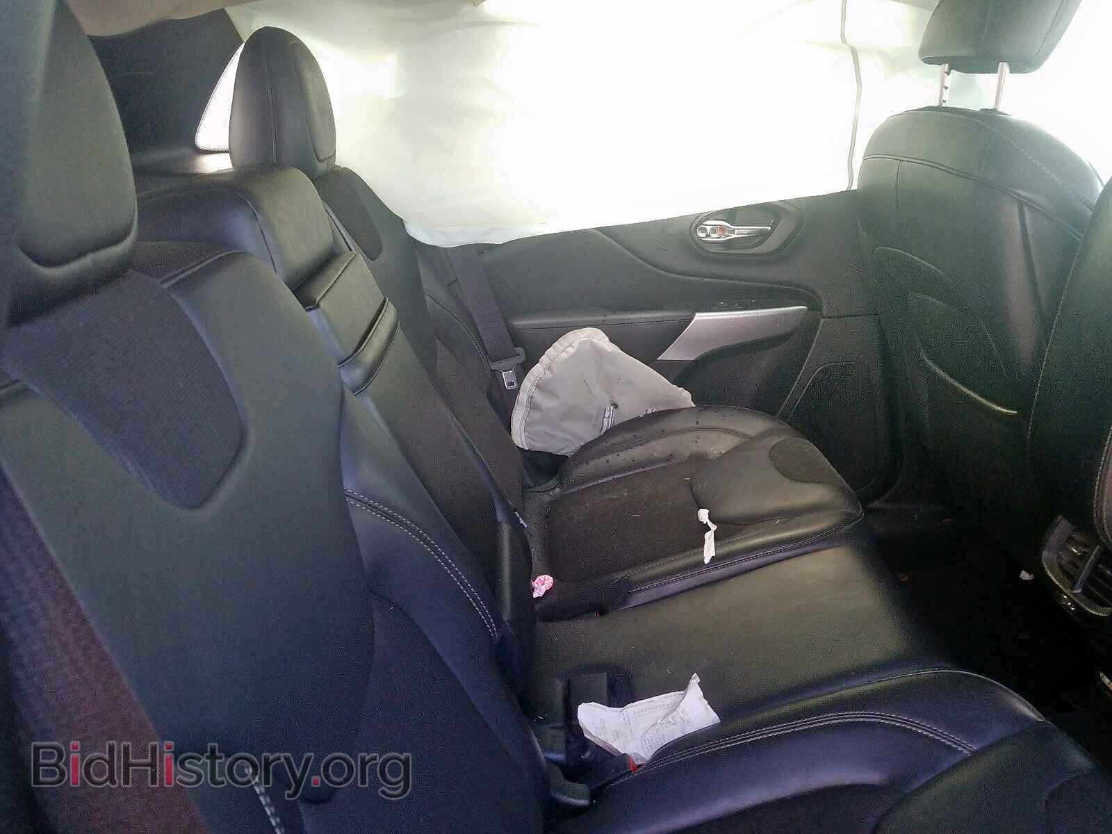 2018 JEEP CHEROKEE - VIN: 1C4PJLLB1JD584784 - Фото 6