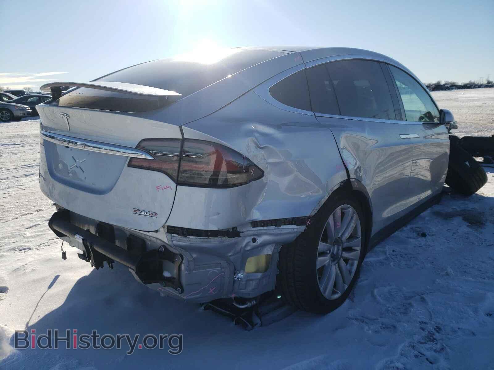 2016 TESLA MODEL X - VIN: 5YJXCAE42GF000732 - Фото 4