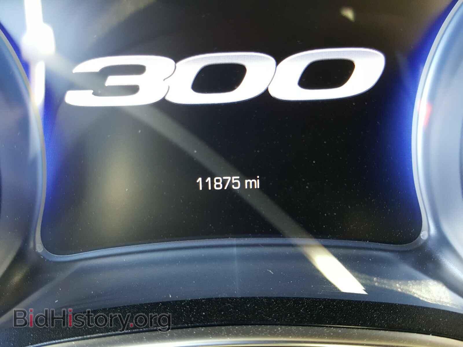 2019 CHRYSLER 300 - VIN: 2C3CCAAG7KH502402 - Фото 8