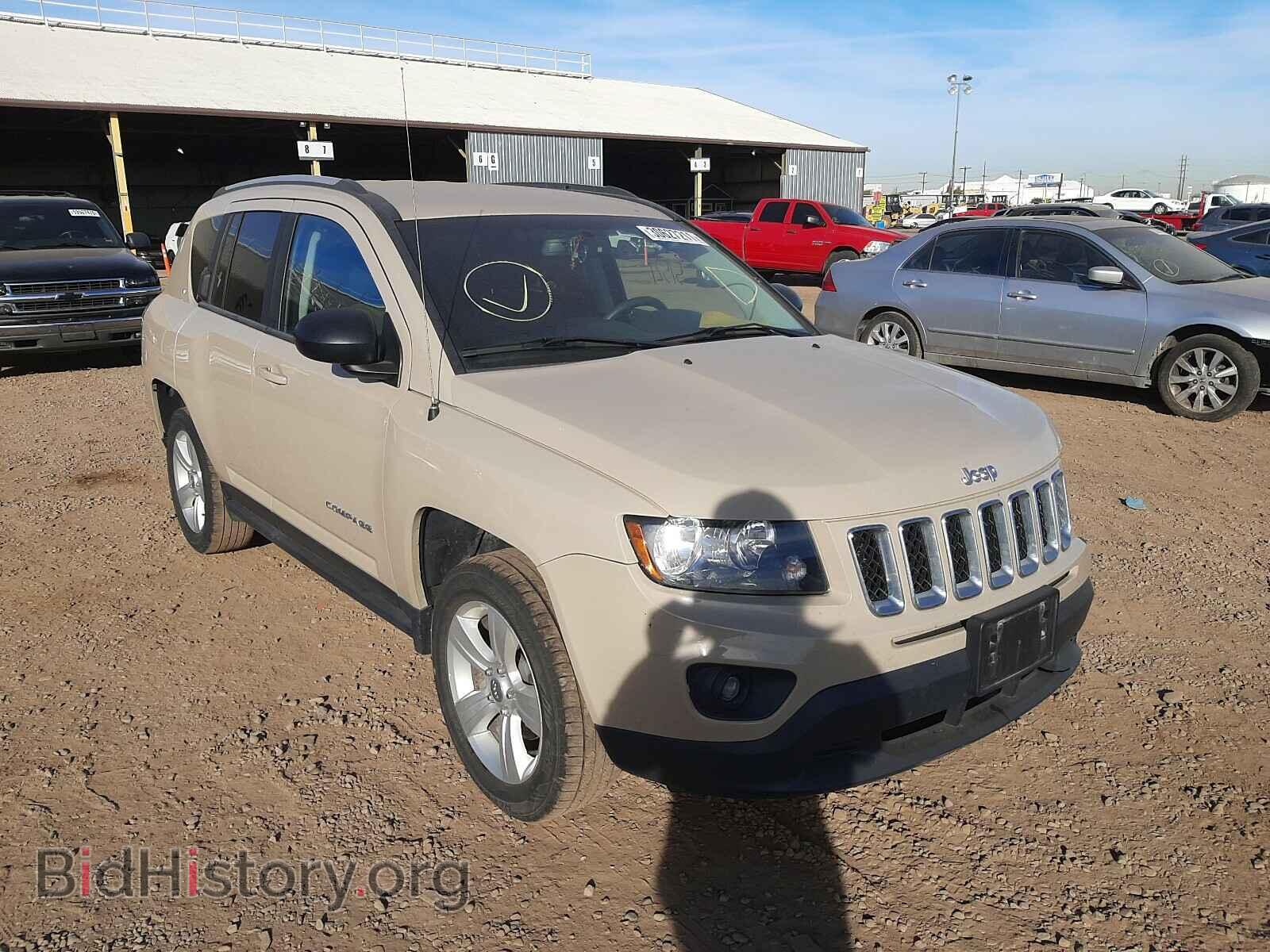Фотография 1C4NJDBB2HD143254 - JEEP COMPASS 2017
