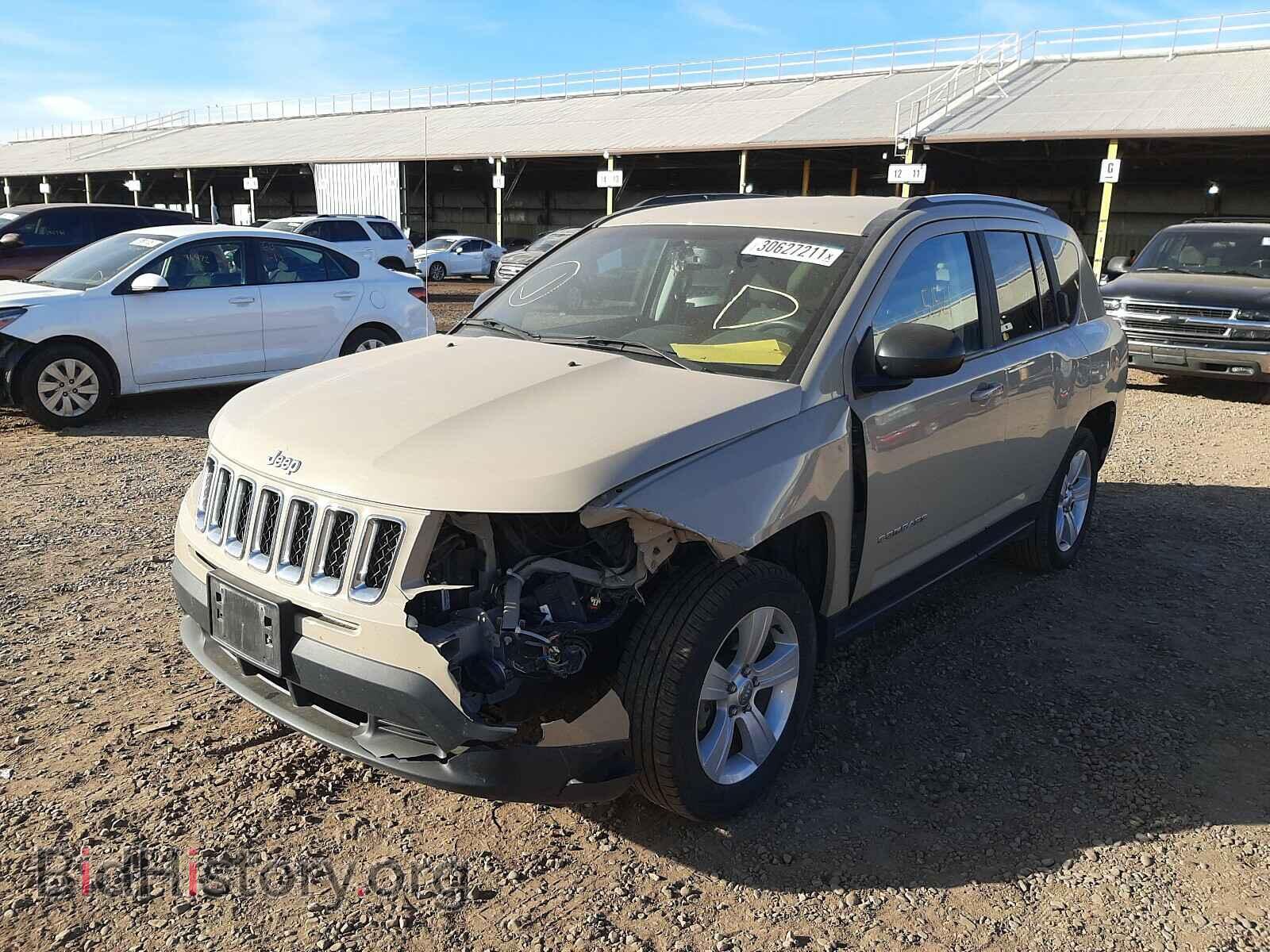 2017 JEEP COMPASS - VIN: 1C4NJDBB2HD143254 - Фото 2