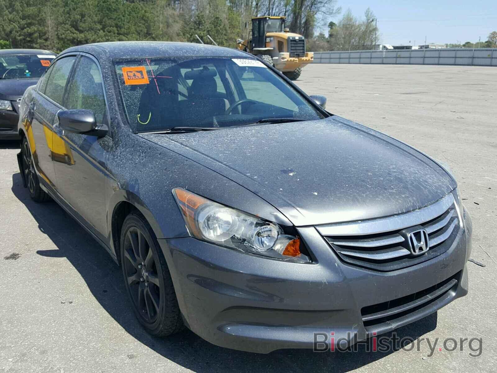 Photo 1HGCP2F33CA189359 - HONDA ACCORD 2012