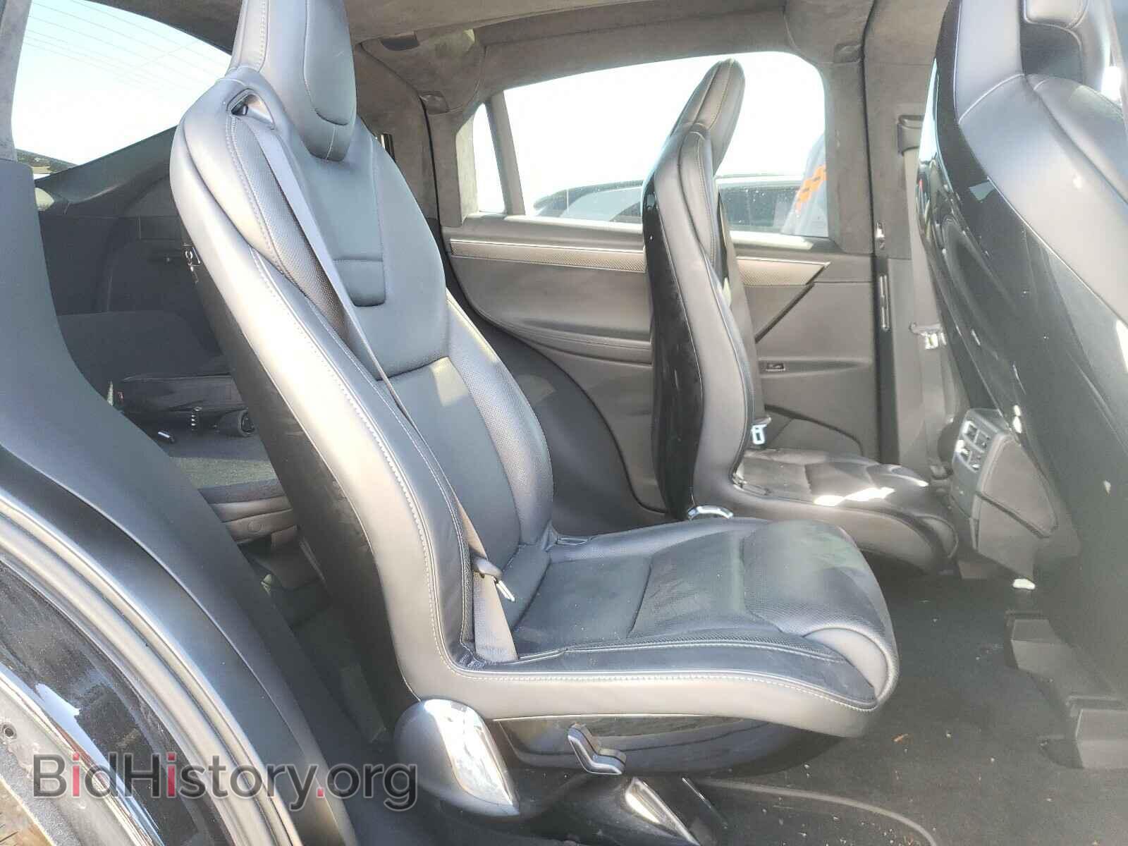 2016 TESLA MODEL X - VIN: 5YJXCBE43GFS00881 - Photo 6
