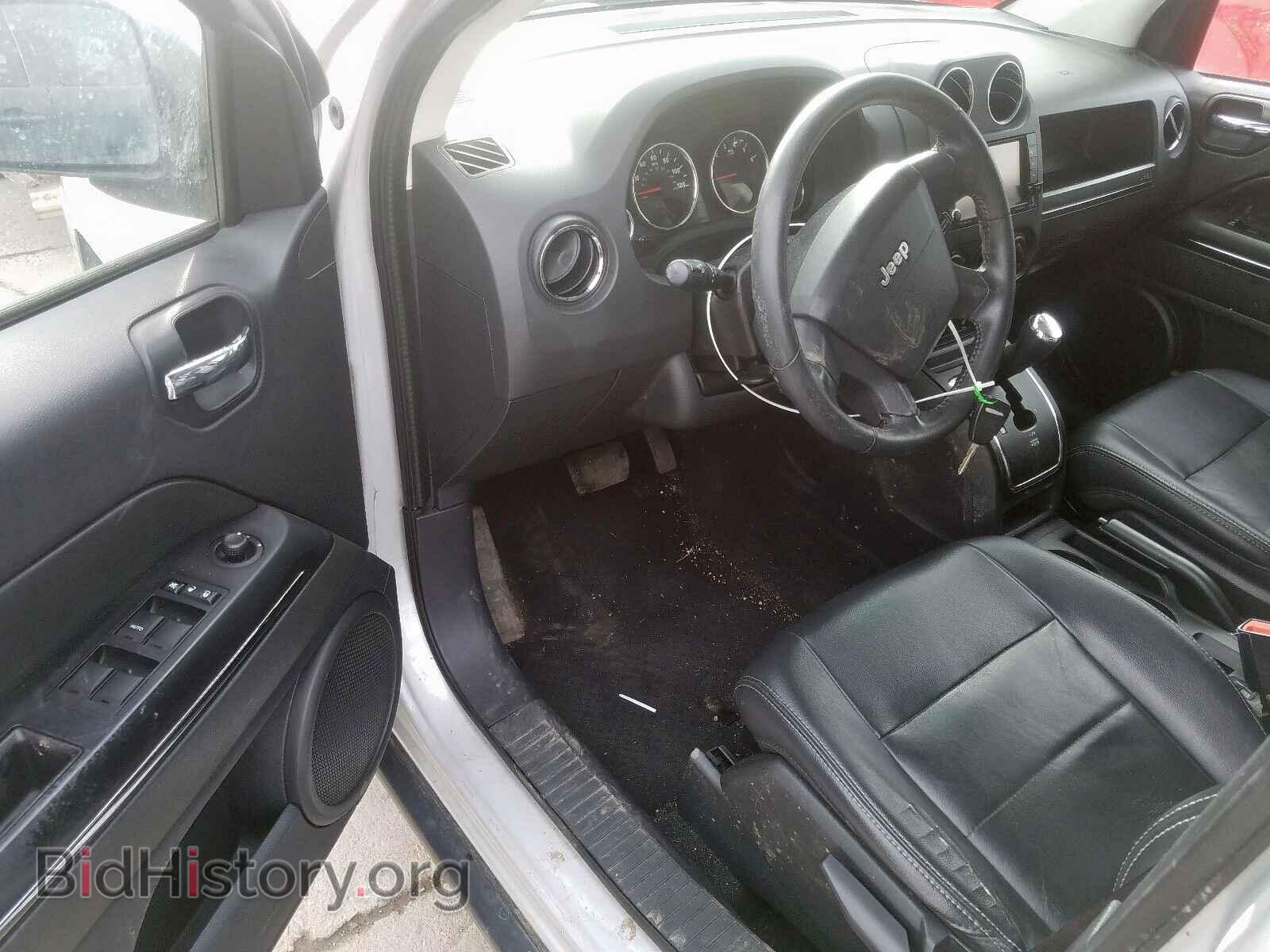 2009 JEEP COMPASS - VIN: 1J4FF57B09D193084 - Фото 9