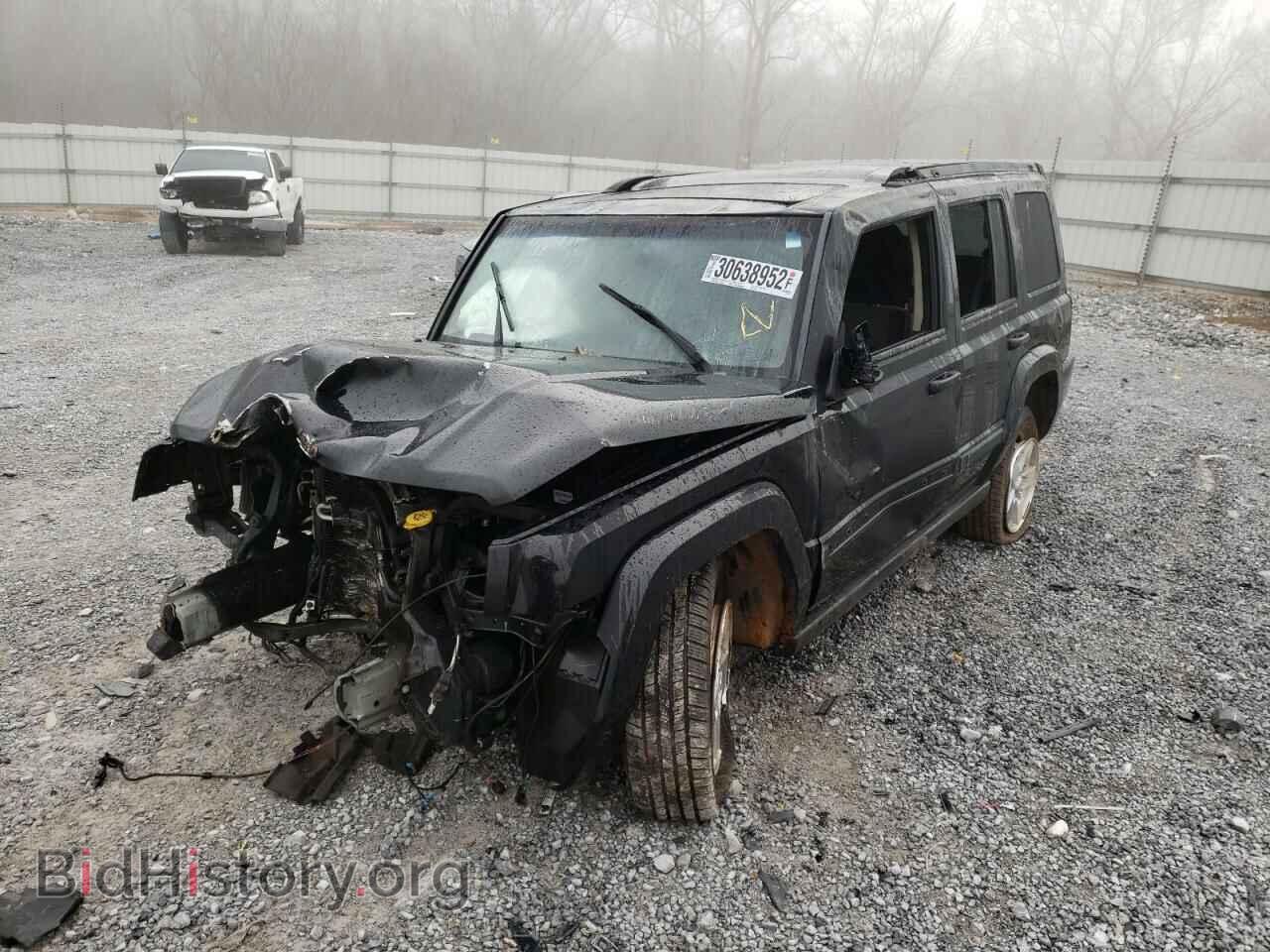 2008 JEEP COMMANDER - VIN: 1J8HH48N48C125587 - Photo 2
