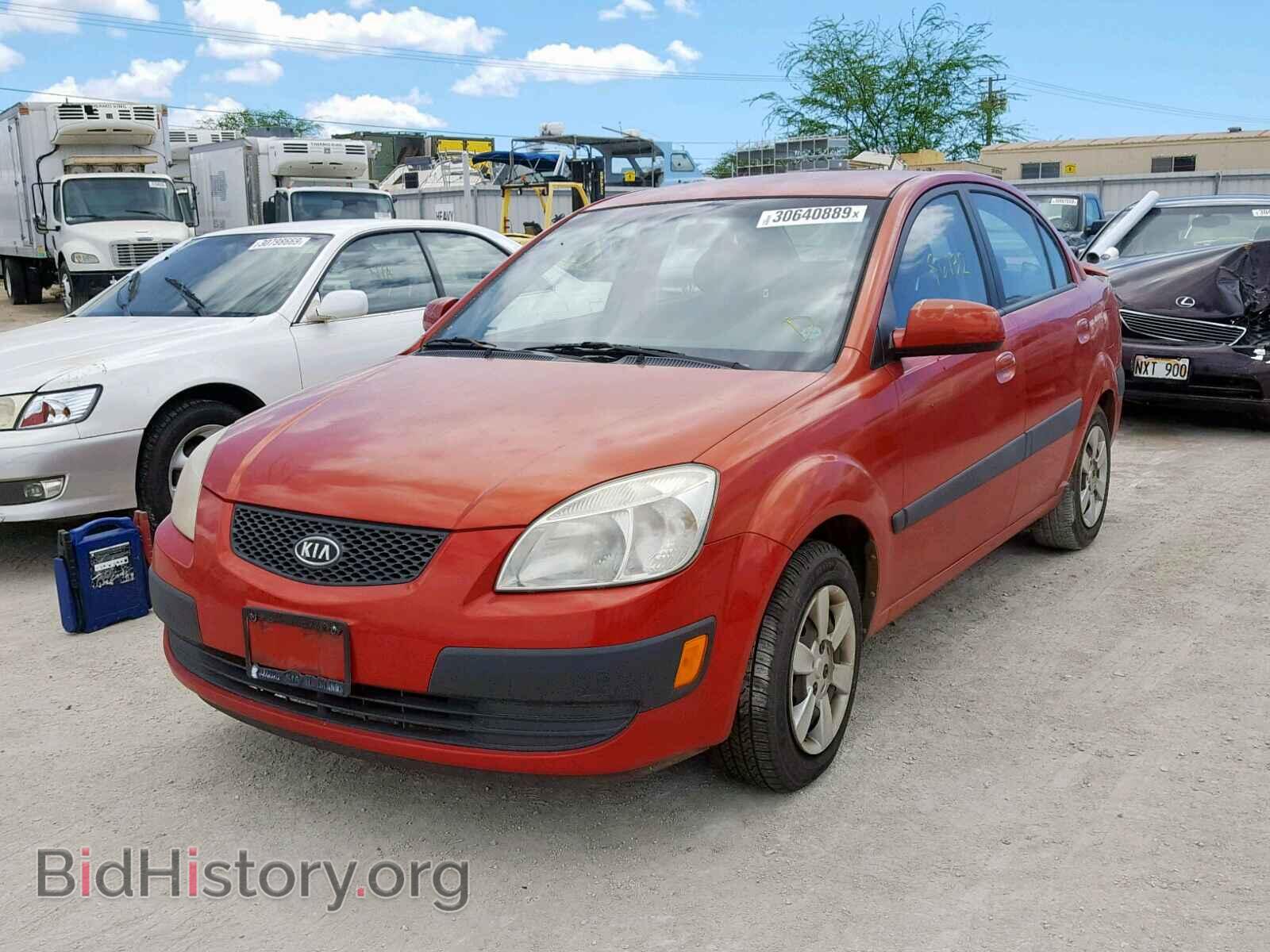 2007 KIA RIO BASE - VIN: KNADE123076261777 - Фото 2