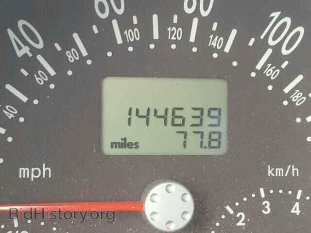 2000 VOLKSWAGEN BEETLE - VIN: 3VWCC21C6YM413992 - Фото 8