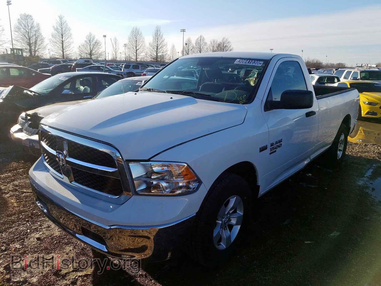 2019 RAM 1500 CLASS - VIN: 3C6JR6DT1KG560830 - Фото 2