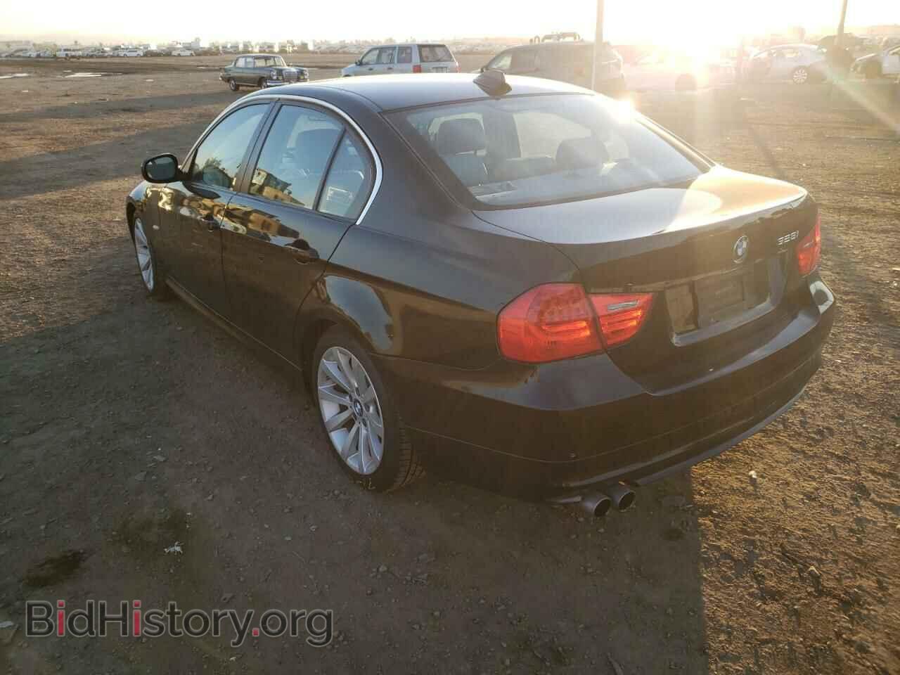 2011 BMW 3 SERIES - VIN: WBAPH5C51BA441108 - Фото 3