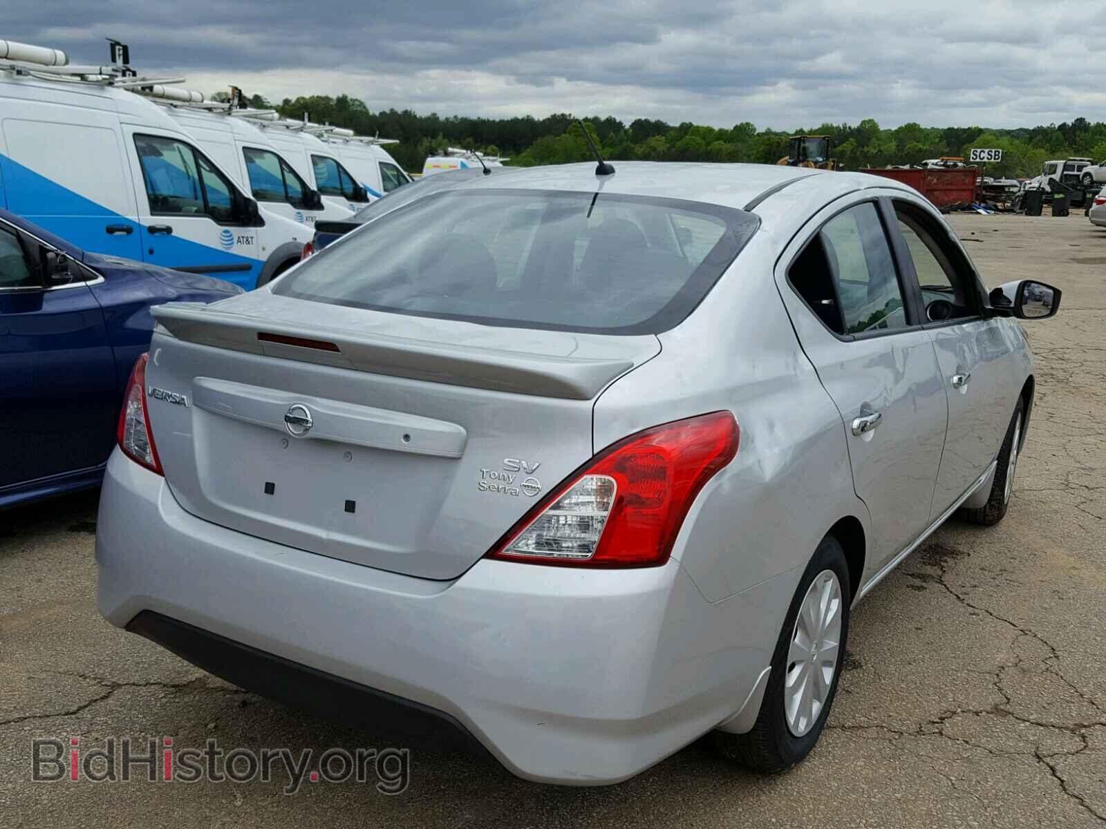 2017 NISSAN VERSA - VIN: 3N1CN7AP1HK429495 - Photo 4
