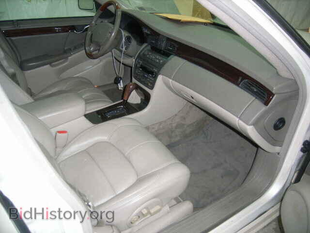 2001 CADILLAC DEVILLE - VIN: 1G6KF57991U283729 - Фото 5