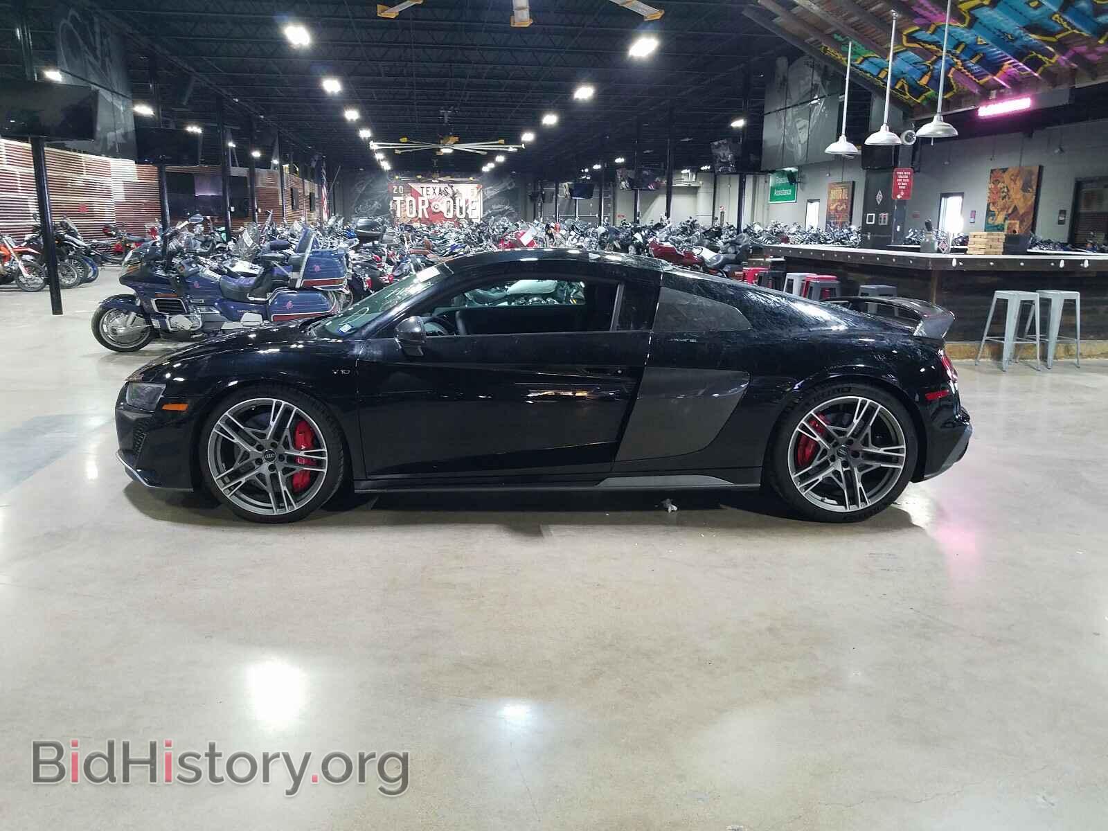 2020 AUDI R8 - VIN: WUAKBAFX0L7902045 - Фото 3