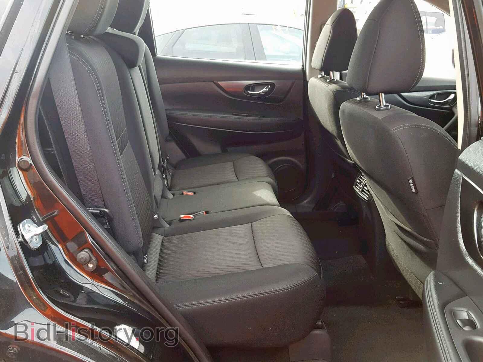 2017 NISSAN ROGUE S - VIN: KNMAT2MT2HP552128 - Фото 6
