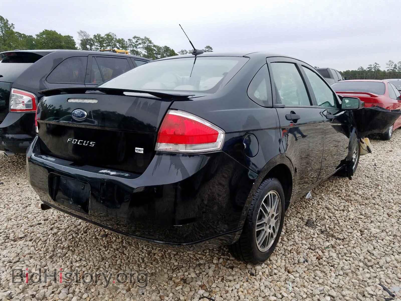 2011 FORD FOCUS - VIN: 1FAHP3FN2BW112579 - Photo 4