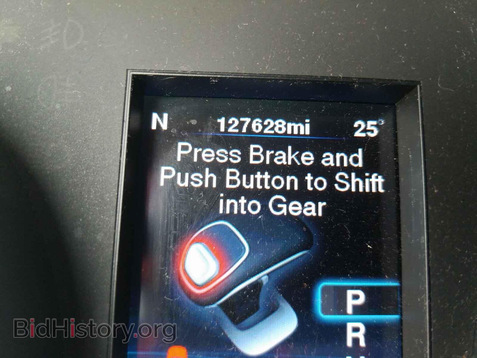 2012 CHRYSLER 300 - VIN: 2C3CCAAG2CH188482 - Фото 8