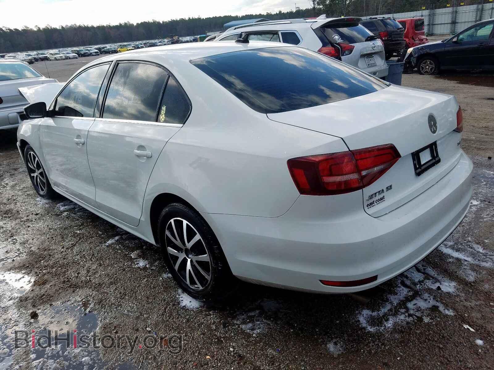 2017 VOLKSWAGEN JETTA - VIN: 3VWDB7AJ0HM409987 - Фото 3