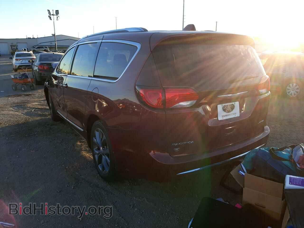 2017 CHRYSLER PACIFICA - VIN: 2C4RC1GG8HR821632 - Фото 3