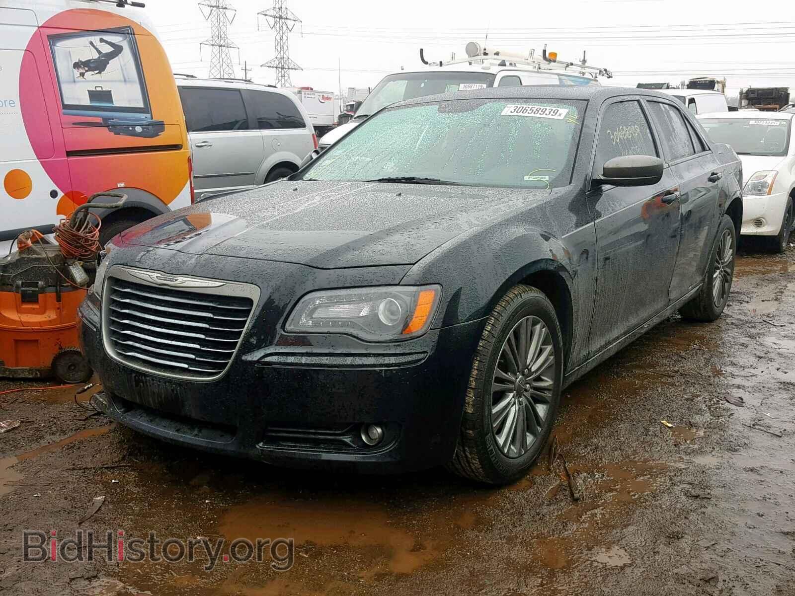 2014 CHRYSLER 300 - VIN: 2C3CCAJGXEH240184 - Фото 2