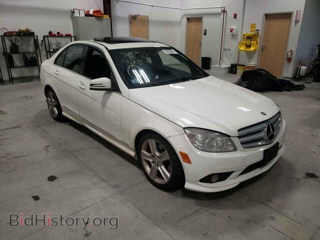 Photo WDDGF8BB5AR100902 - MERCEDES-BENZ C-CLASS 2010
