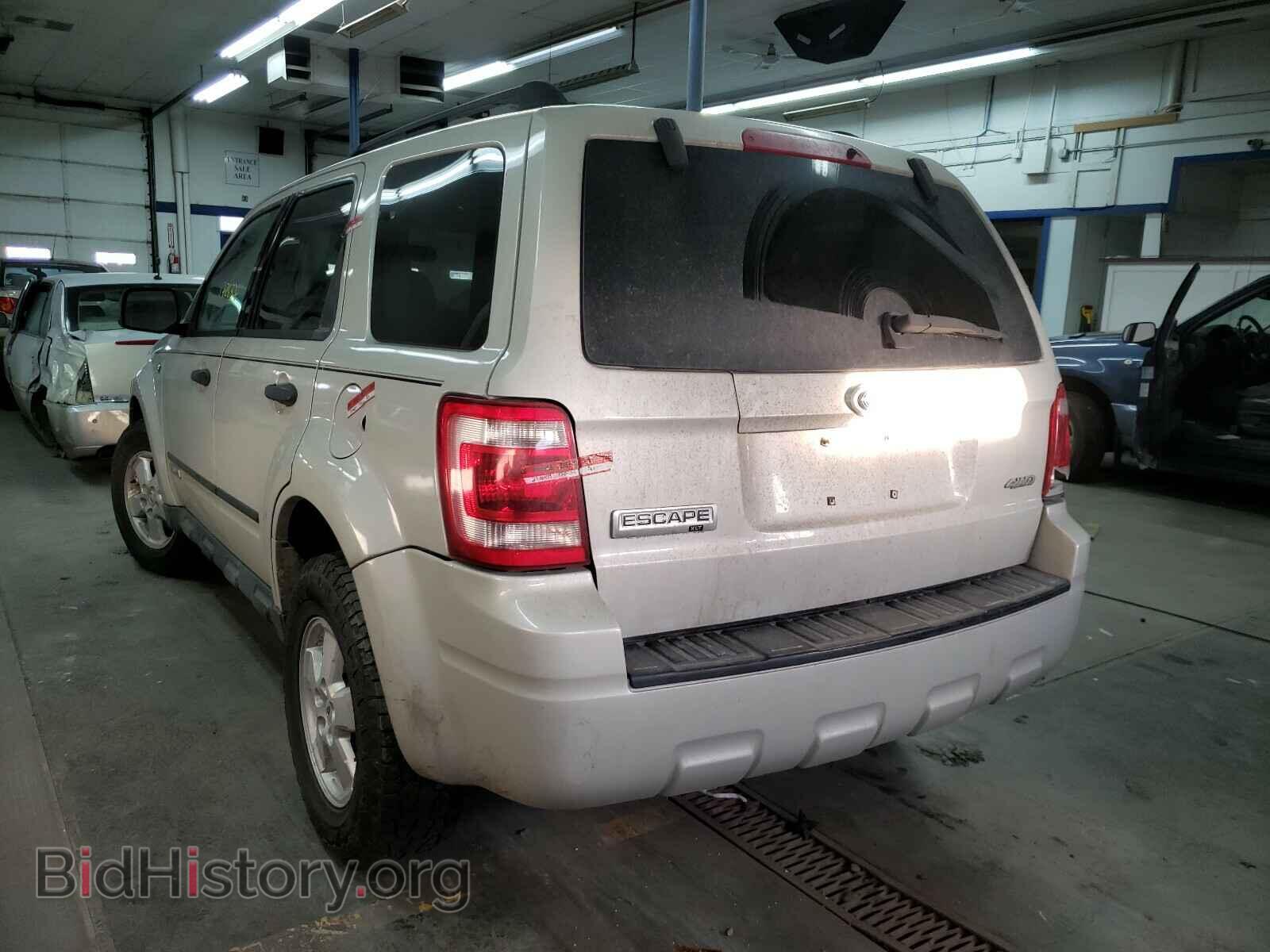 2008 FORD ESCAPE - VIN: 1FMCU93128KC05924 - Фото 3