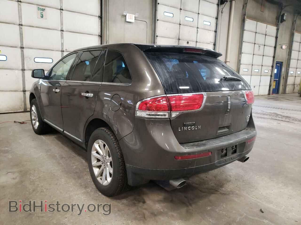 2011 LINCOLN MKX - VIN: 2LMDJ8JK7BBJ11451 - Фото 3