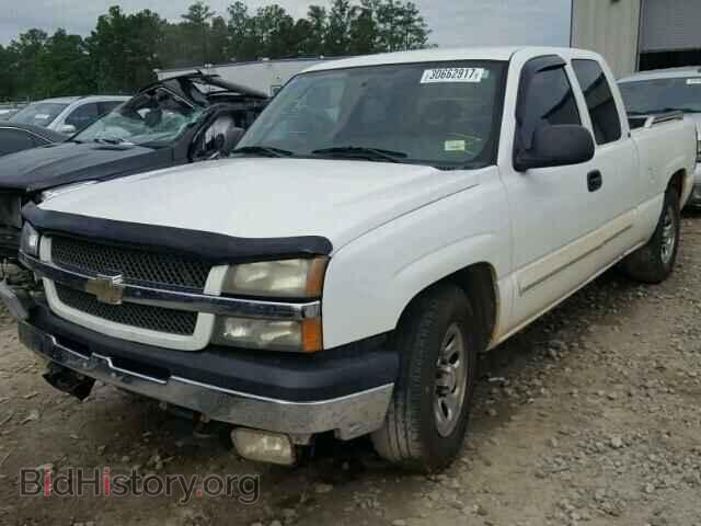 2005 CHEVROLET SILVERADO - VIN: 2GCEC19VX51153823 - Photo 2