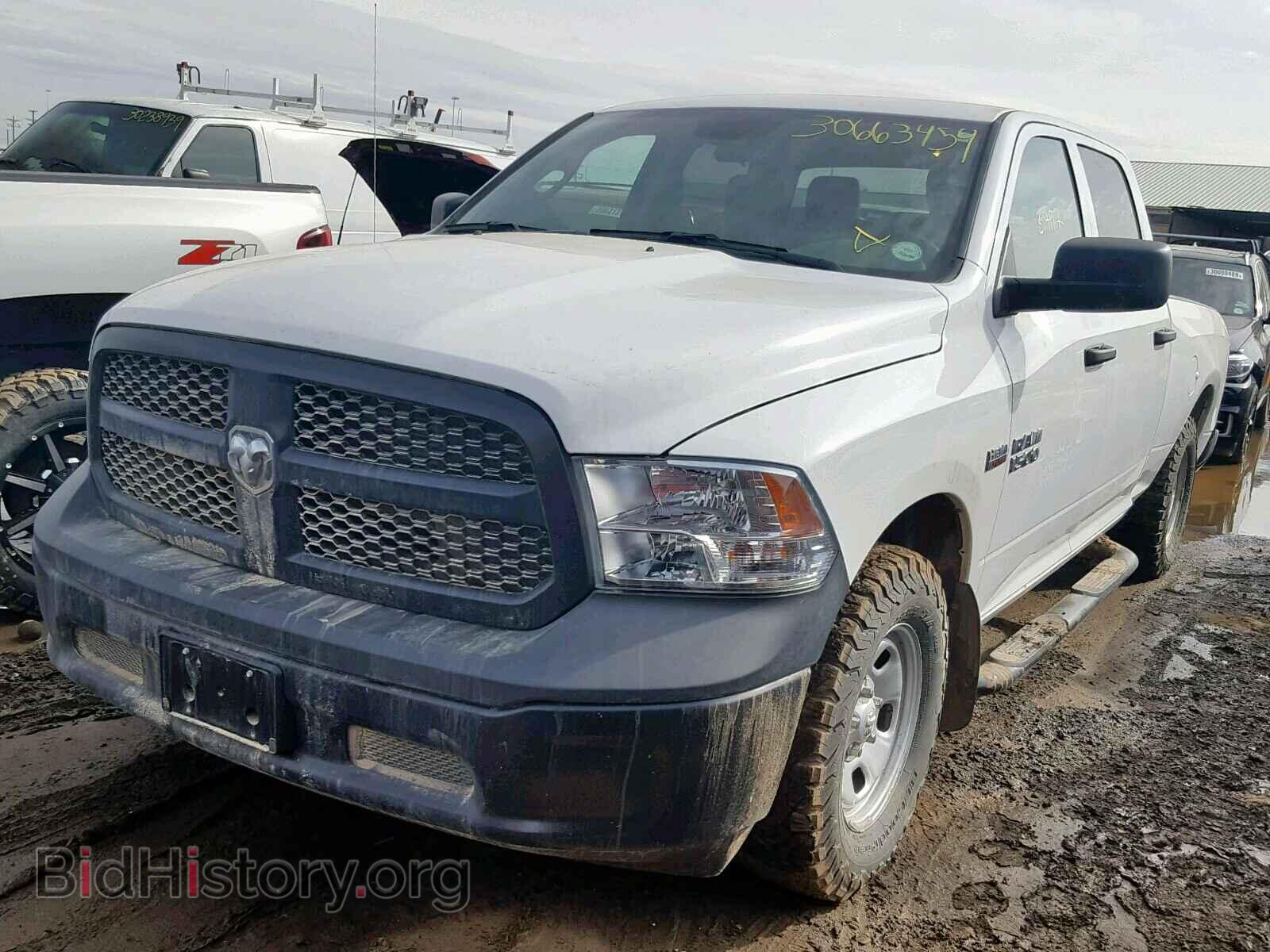 2018 RAM 1500 ST - VIN: 1C6RR7STXJS301482 - Фото 2