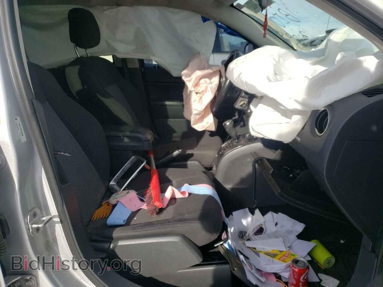 2011 JEEP COMPASS - VIN: 1J4NF1FBXBD264836 - Photo 5