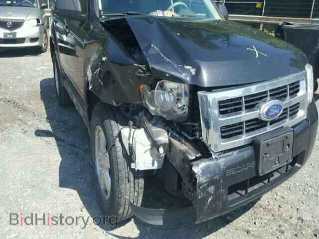 2011 FORD ESCAPE - VIN: 1FMCU0D73BKC19160 - Фото 9