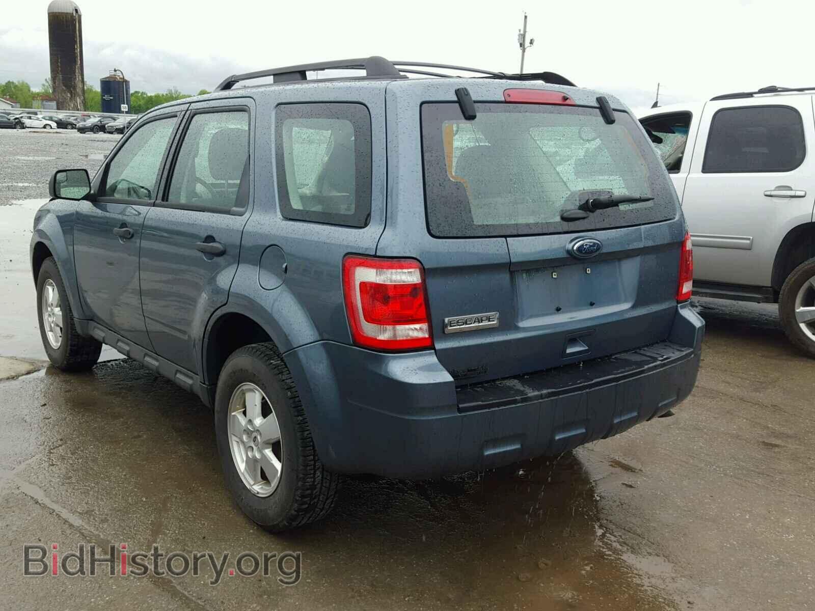 2011 FORD ESCAPE - VIN: 1FMCU0C76BKC49867 - Фото 3