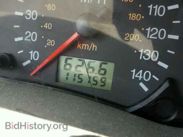 2005 FORD FOCUS - VIN: 1FAFP36N65W173901 - Фото 8