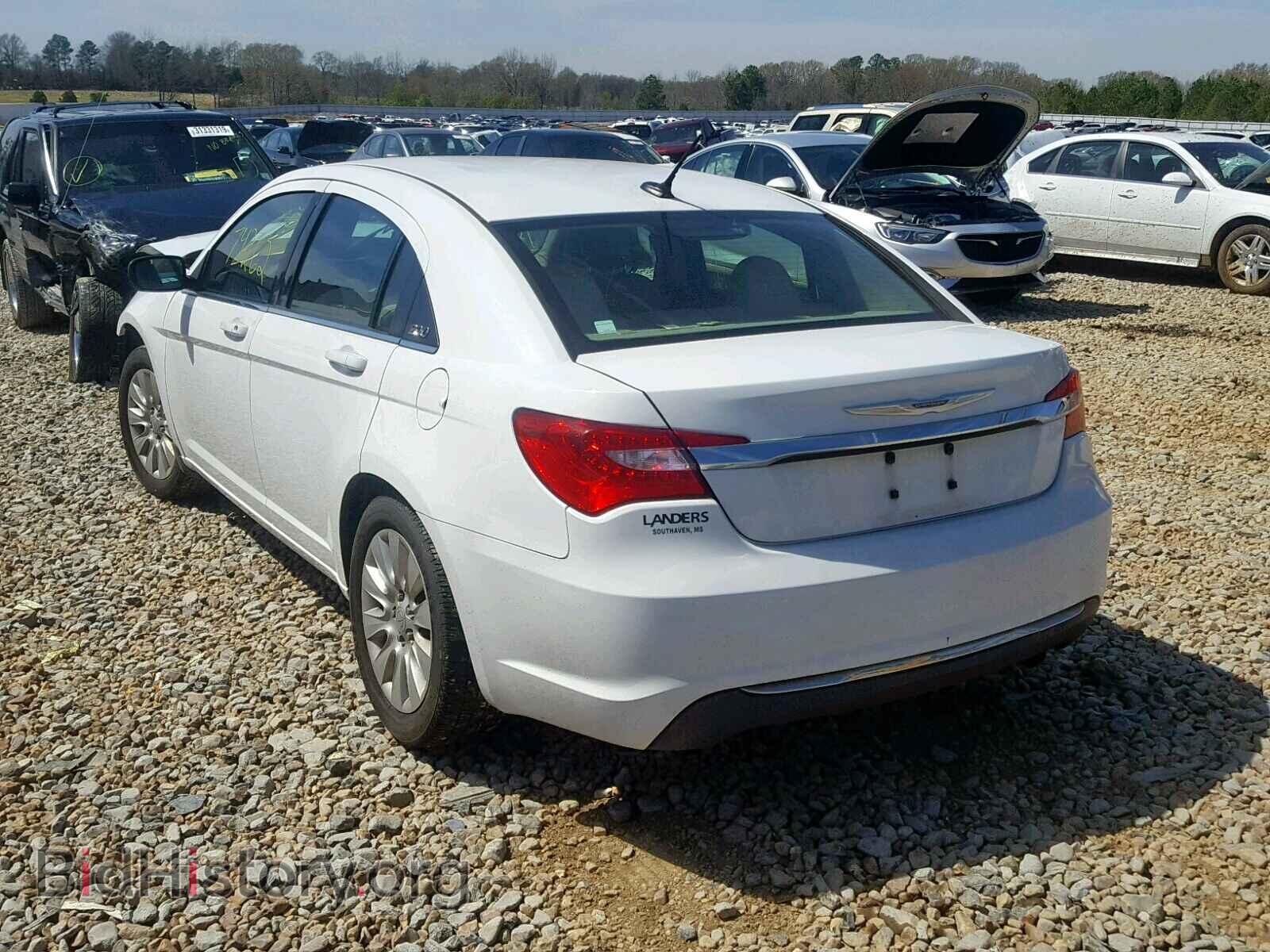 2011 CHRYSLER 200 - VIN: 1C3BC4FB9BN560464 - Фото 3