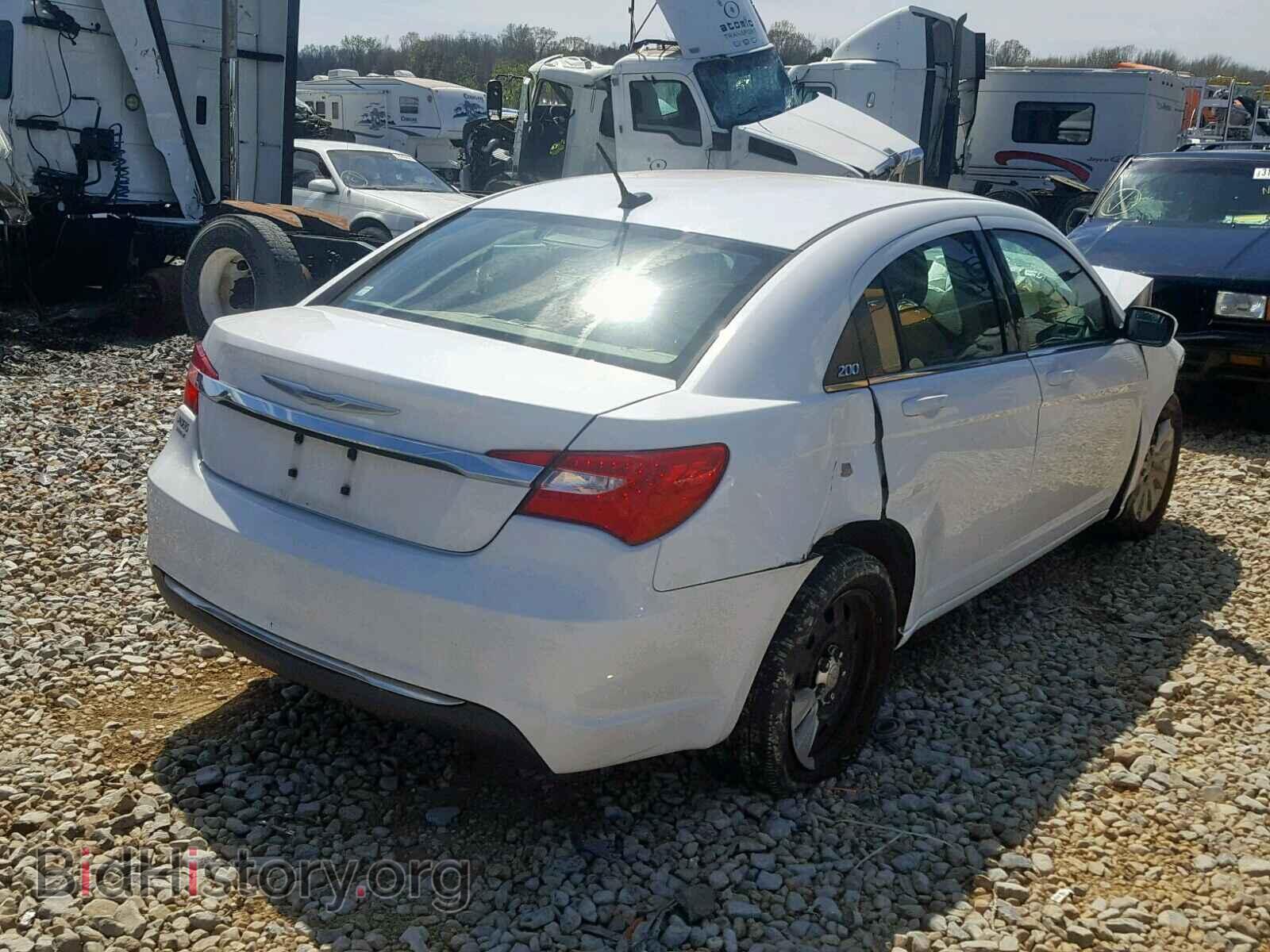 2011 CHRYSLER 200 - VIN: 1C3BC4FB9BN560464 - Фото 4