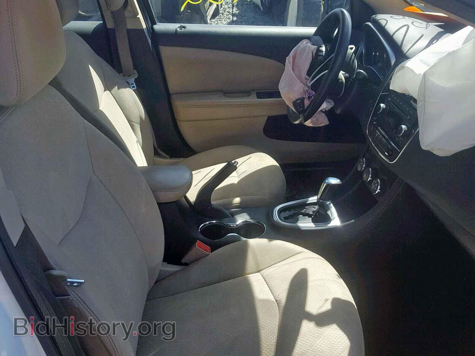 2011 CHRYSLER 200 - VIN: 1C3BC4FB9BN560464 - Фото 5