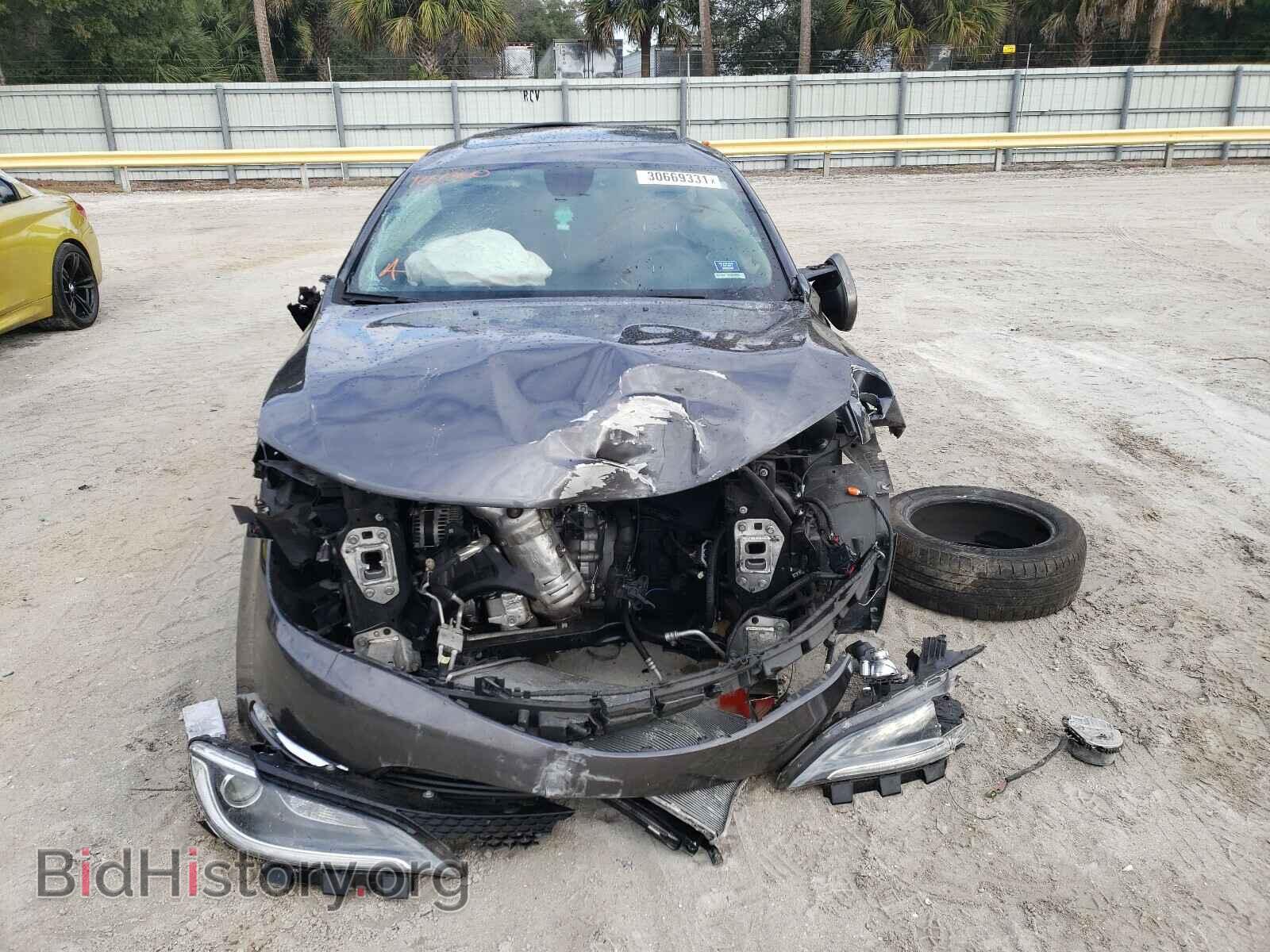 2016 CHRYSLER 200 - VIN: 1C3CCCAB1GN143644 - Фото 9