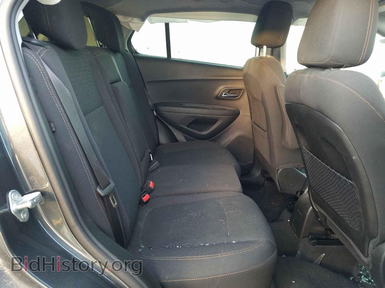 2019 CHEVROLET TRAX - VIN: 3GNCJKSB8KL152609 - Фото 6