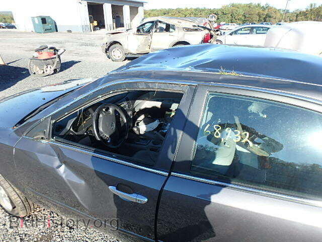 2008 KIA OPTIMA - VIN: KNAGE124485243022 - Фото 9