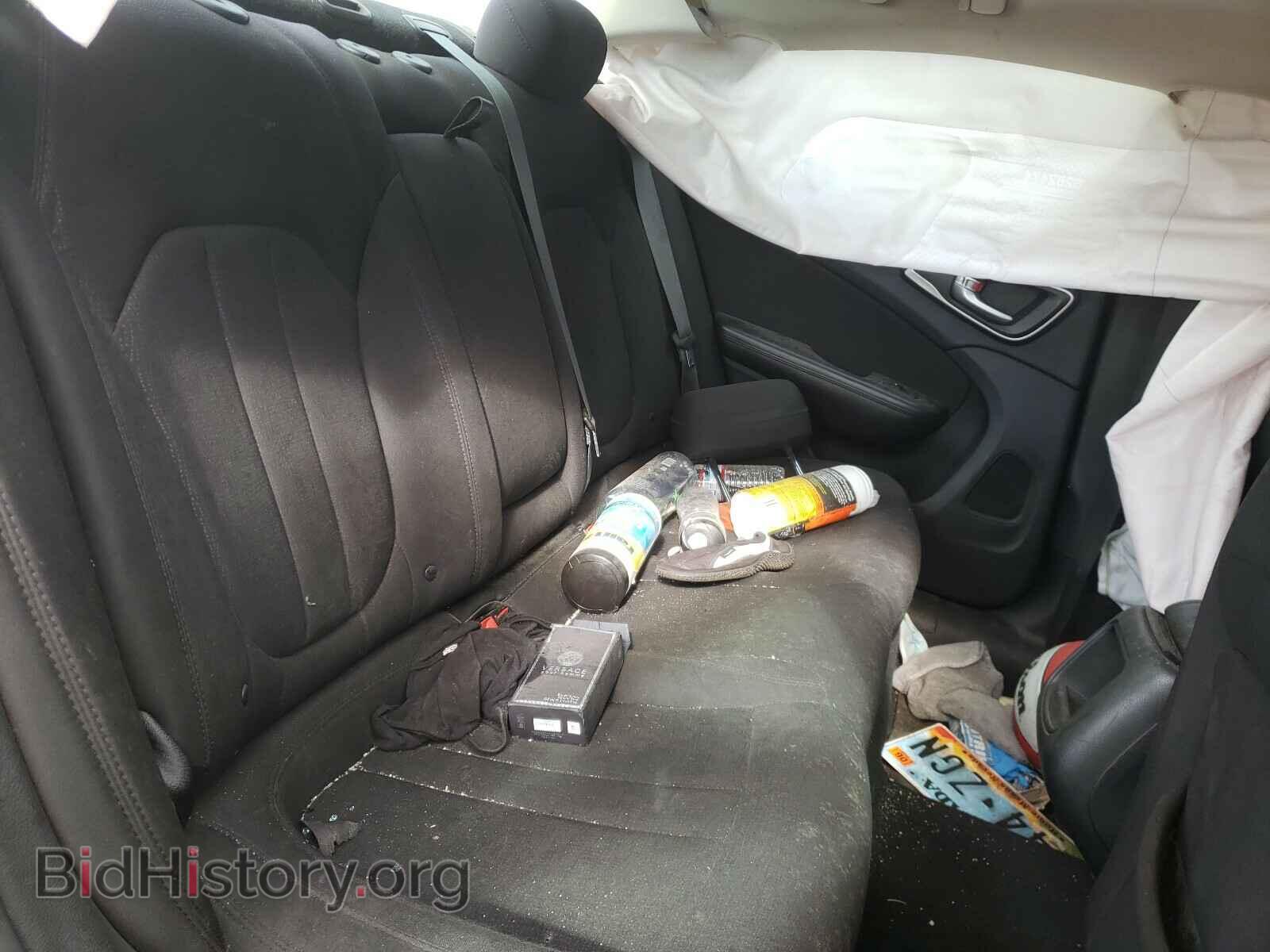 2015 CHRYSLER 200 - VIN: 1C3CCCAB9FN576255 - Photo 6