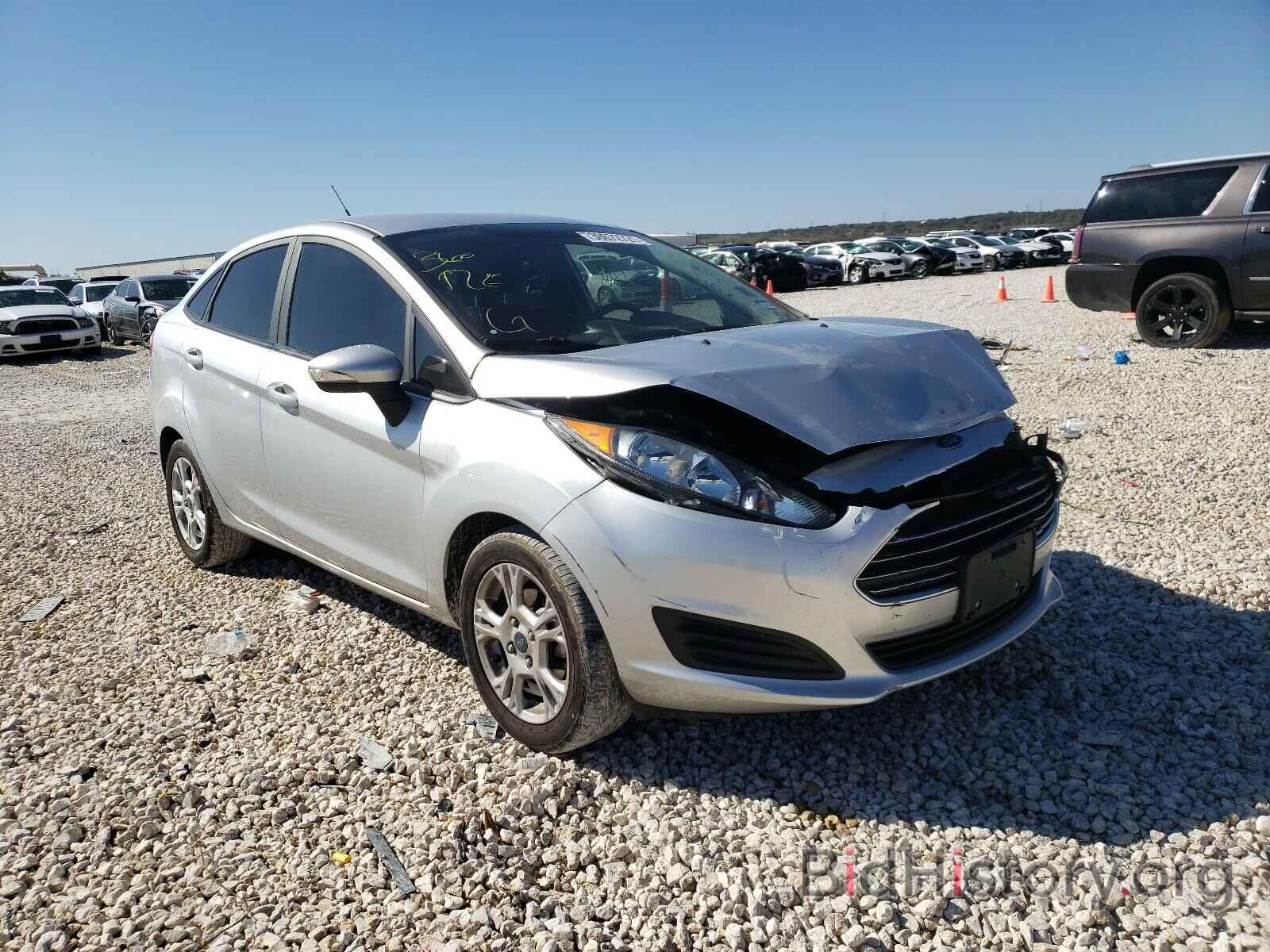 Photo 3FADP4BJ9FM224485 - FORD FIESTA 2015