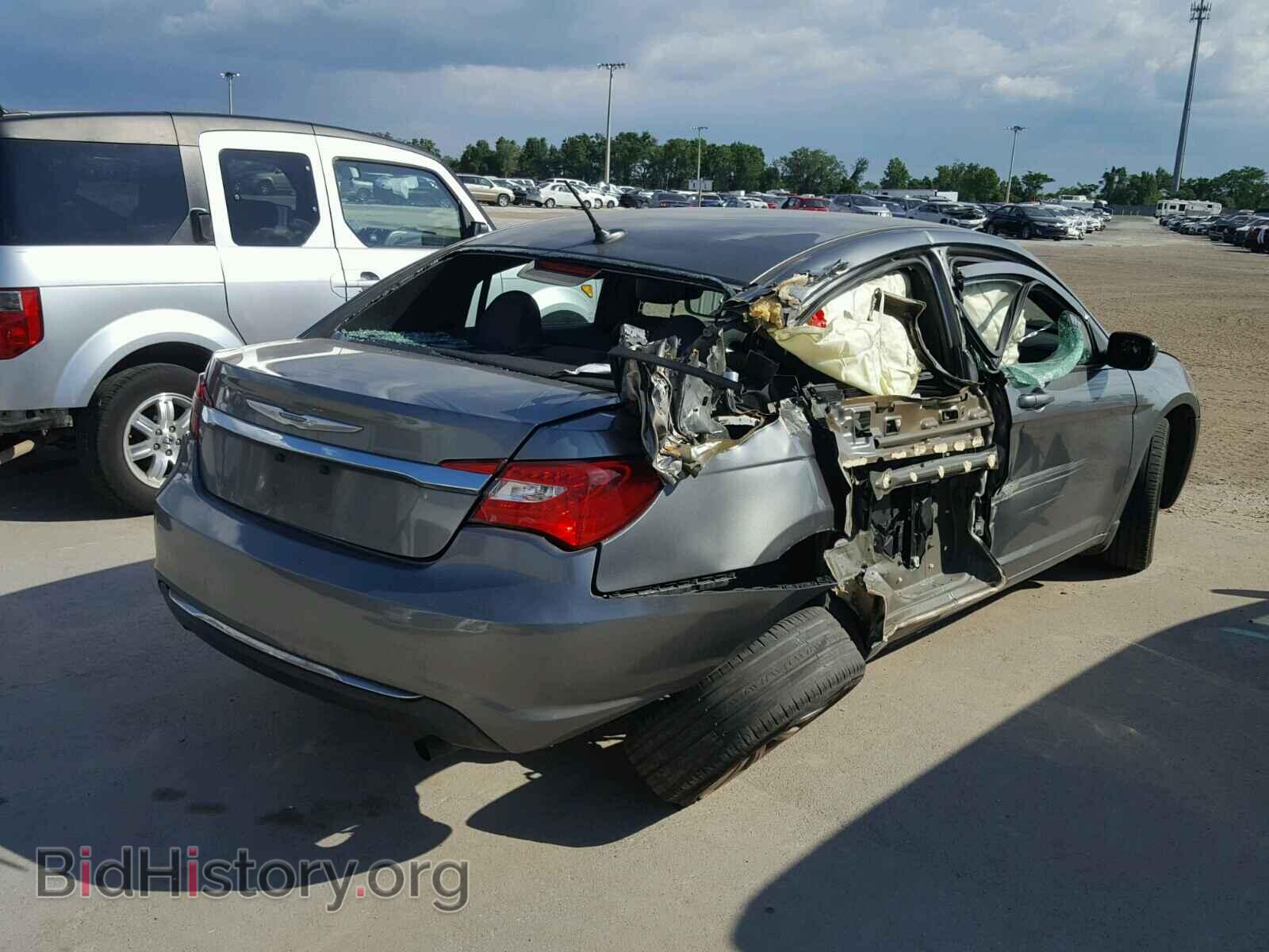 2012 CHRYSLER 200 - VIN: 1C3CCBBB4CN331190 - Фото 4