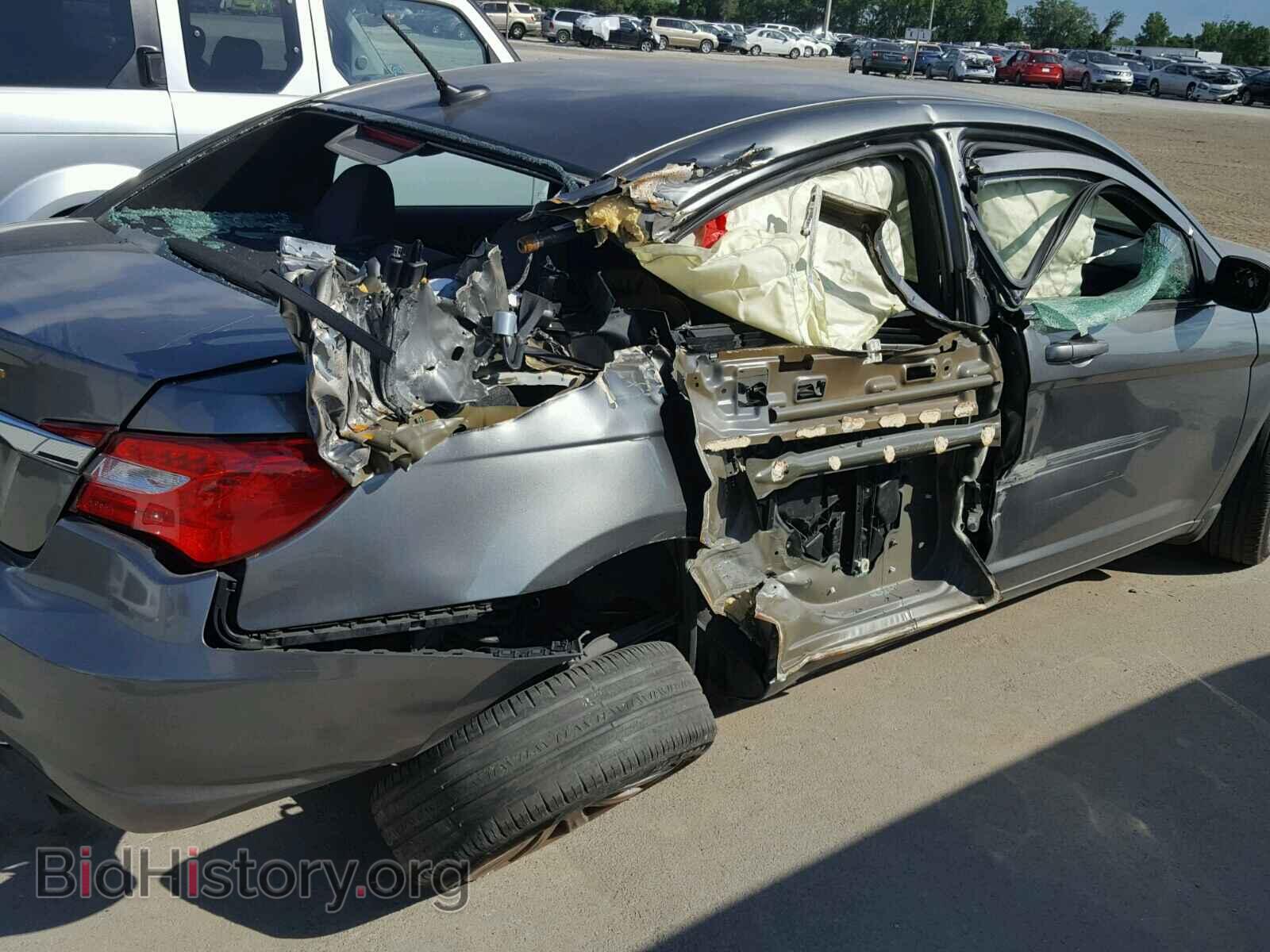 2012 CHRYSLER 200 - VIN: 1C3CCBBB4CN331190 - Фото 9