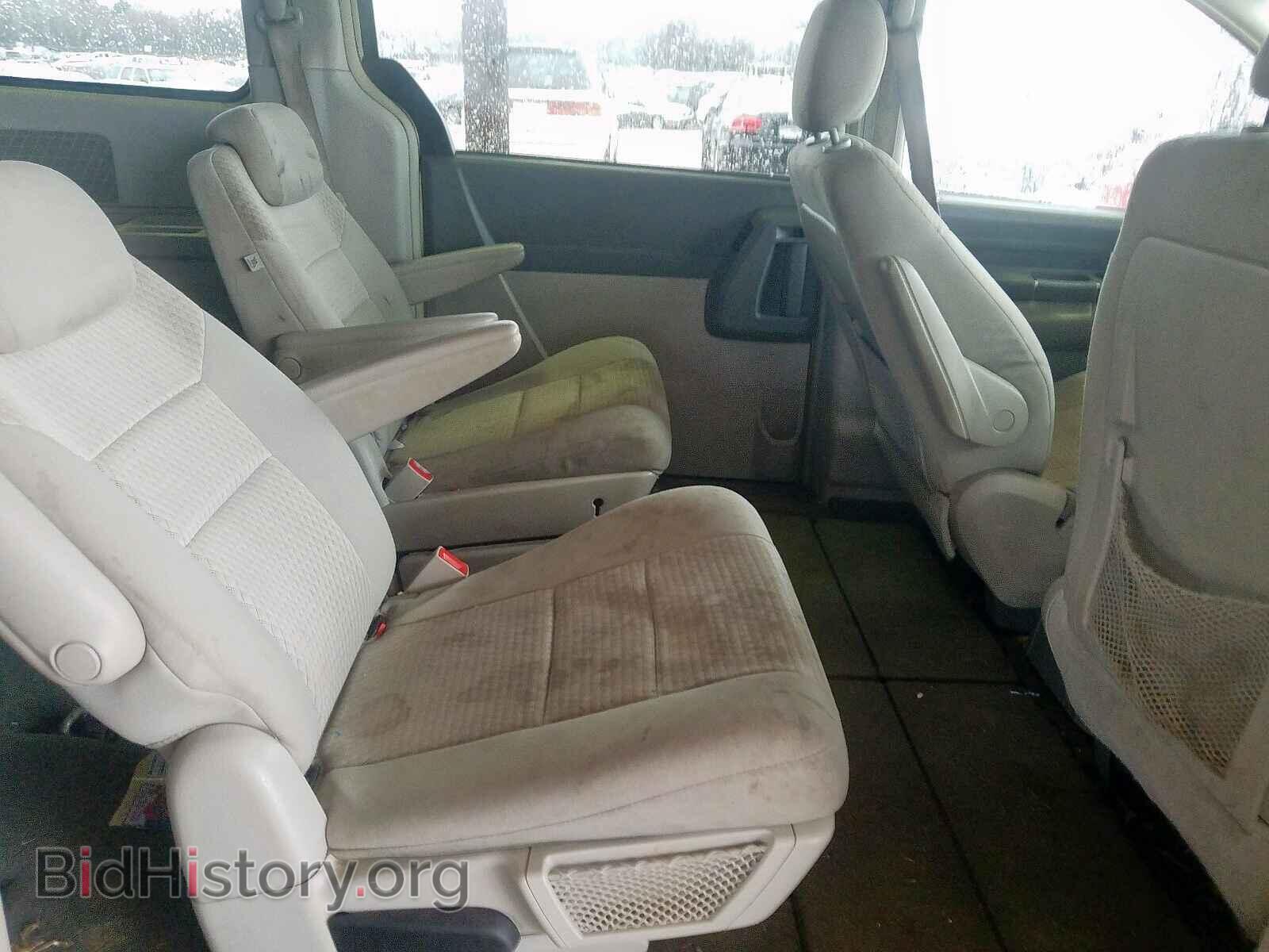 2009 CHRYSLER MINIVAN - VIN: 2A8HR44E49R527377 - Фото 6