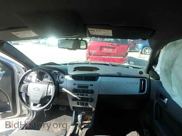 2009 FORD FOCUS - VIN: 1FAHP36N19W223294 - Фото 9