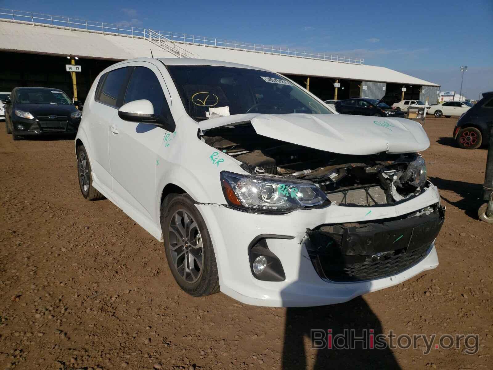 Photo 1G1JD6SH0H4166661 - CHEVROLET SONIC 2017